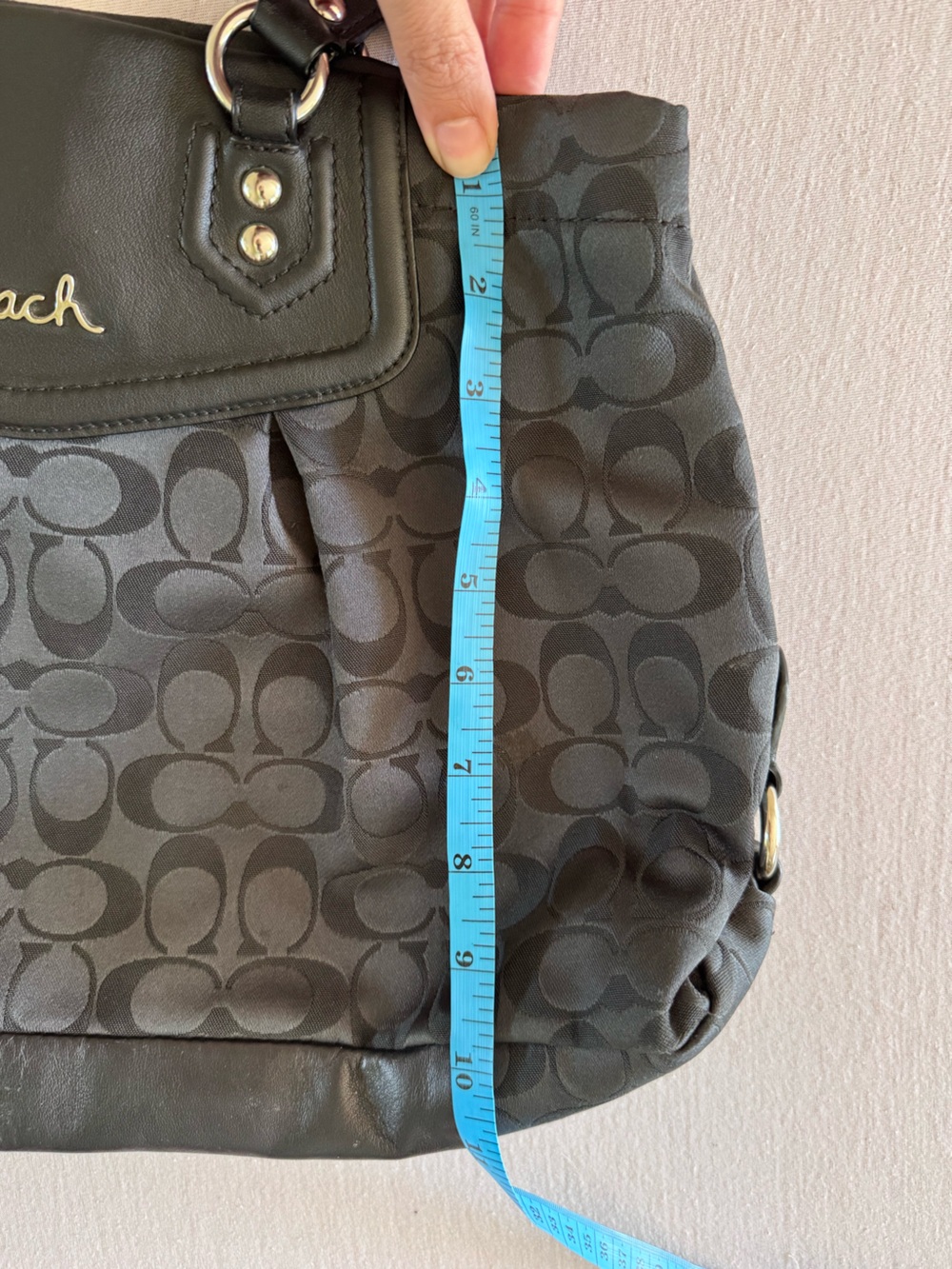 Y2K Coach Black Signature Tote with Logo Jacquard - Picture 12 of 13